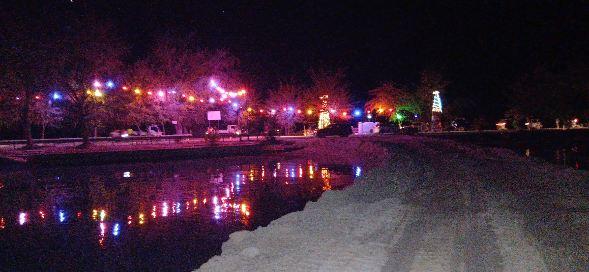 MFOR Lights Up Ananau Causeway with Christmas Spirit