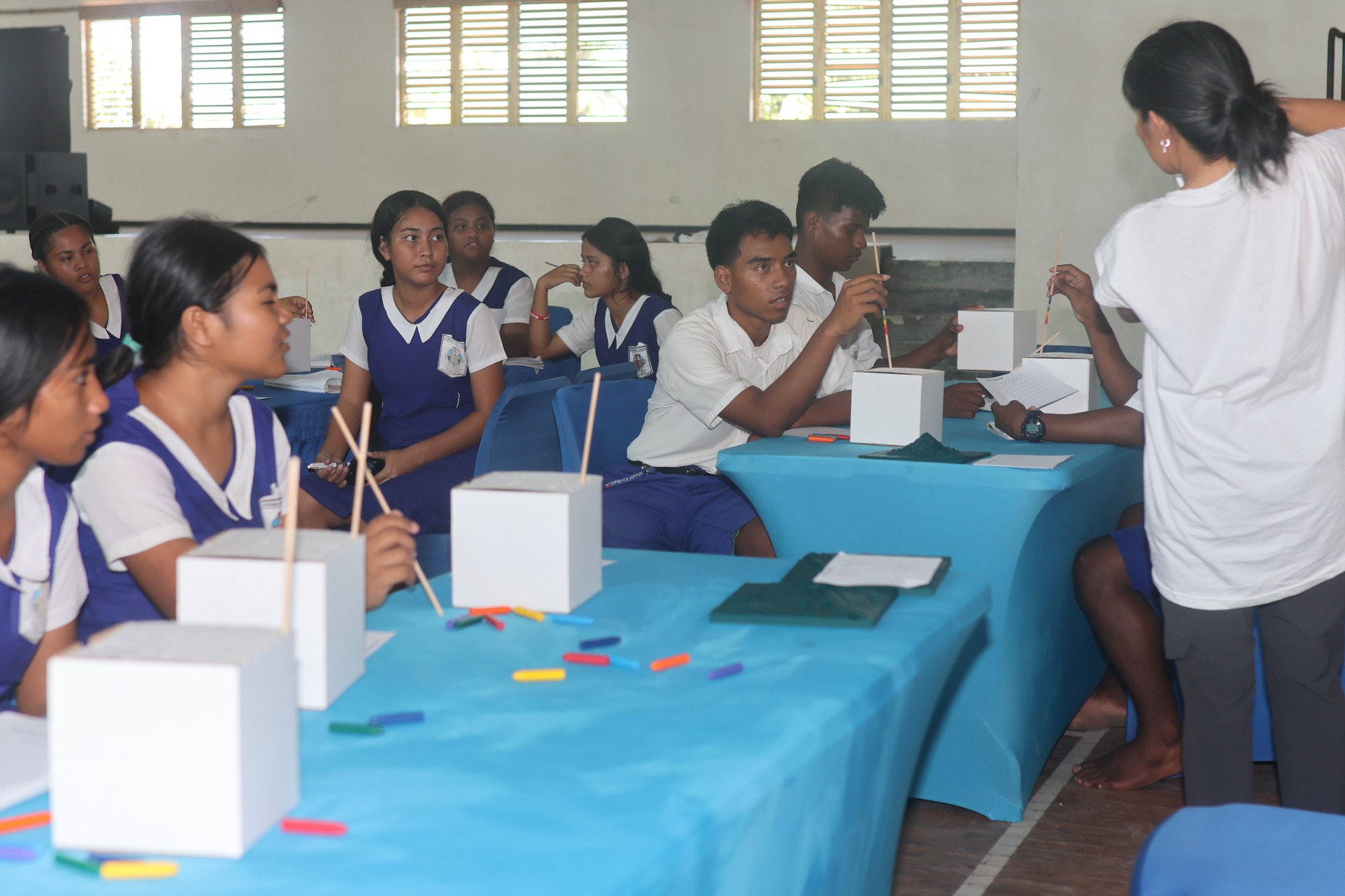 Inspiring Future Marine Scientists: MFOR & Inkfish School Outreach