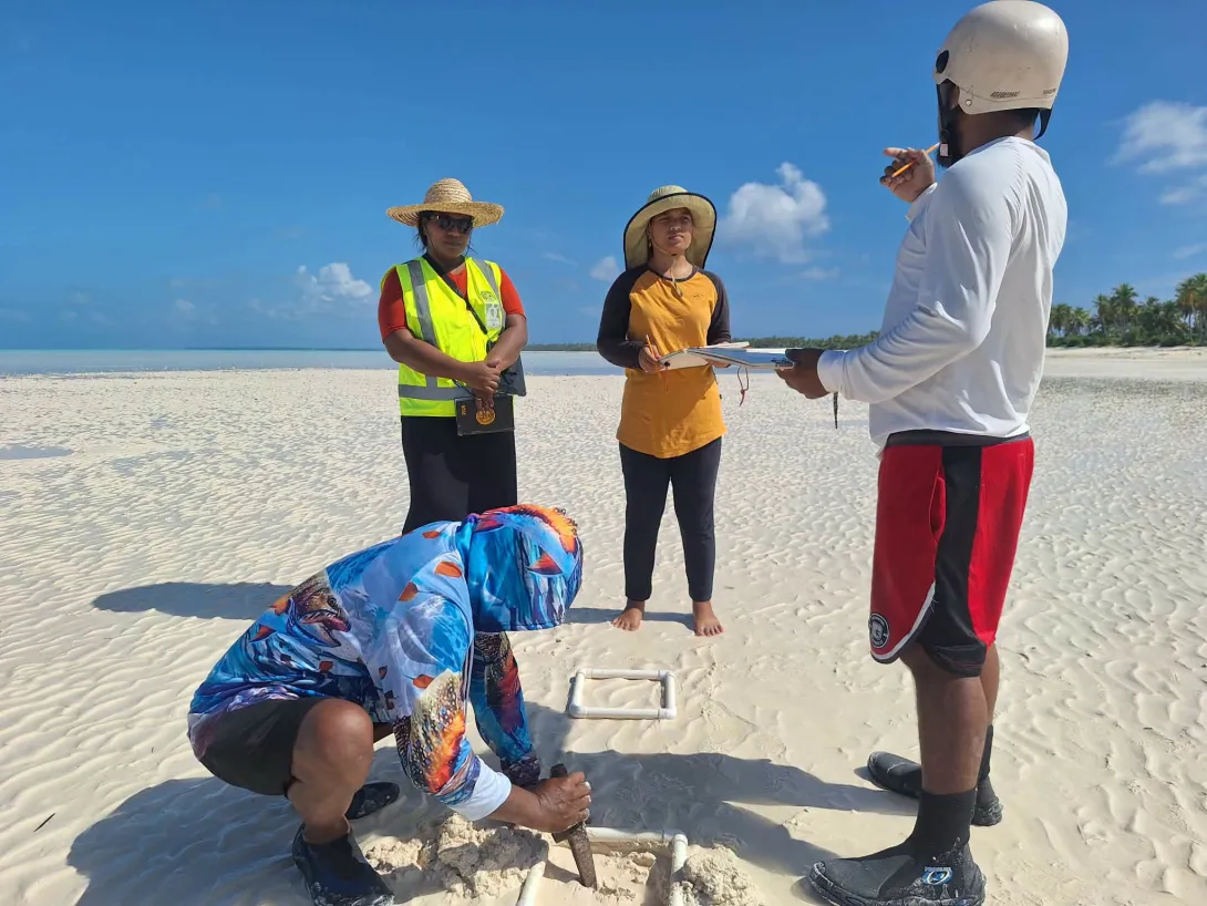 Assessing Marine Habitats for Sustainable Development in Tabiteuea North